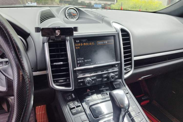 Used Porsche Cayenne 2013 3.6L automatic transmission U.S. specification Audio And AC Panel