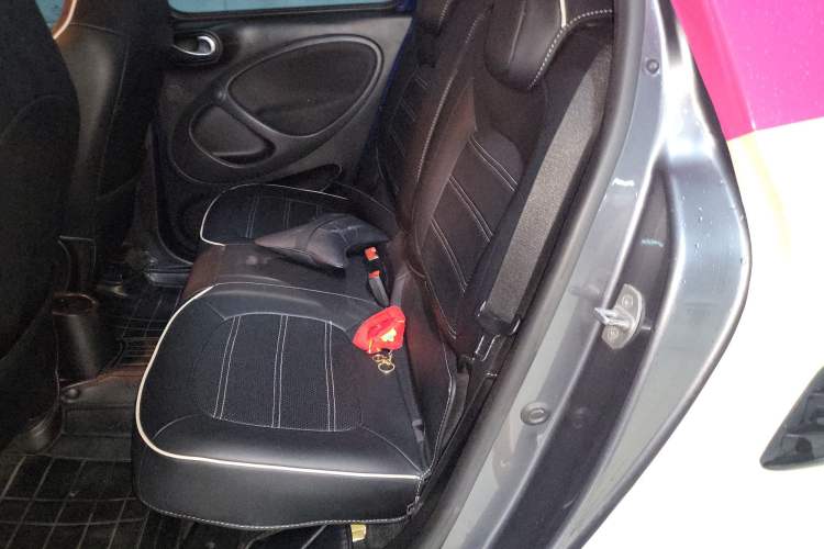 Used smart forfour 2018 1.0L 52kW Passion Edition