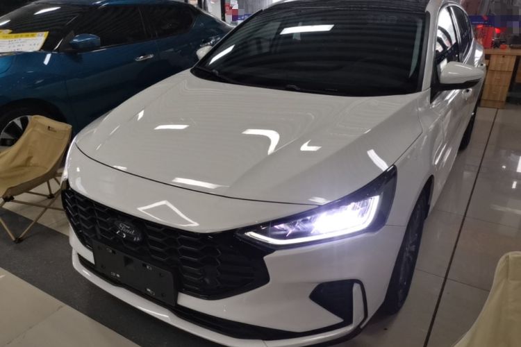 Used Ford Focus 2022 Sedan EcoBoost 180 Automatic Performance Edition