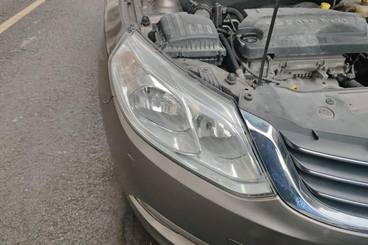 Used Baojun 630 2013 1.5L manual Comfort trim
