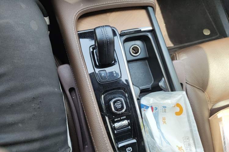 Used Volvo XC90 2021 B6 Zhiyi Luxury Edition 7-Seater