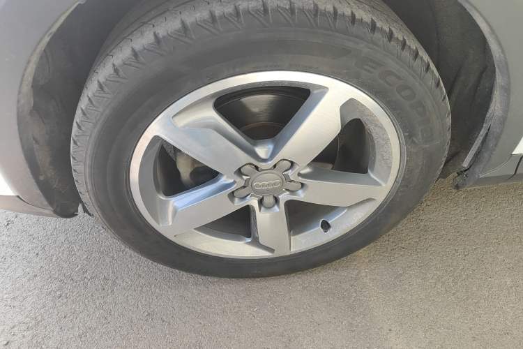 Used Audi Q3 2015 30 TFSI Ambition Edition