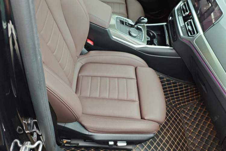 Used BMW 3 Series 2021 325Li M Sport Shadowline Package