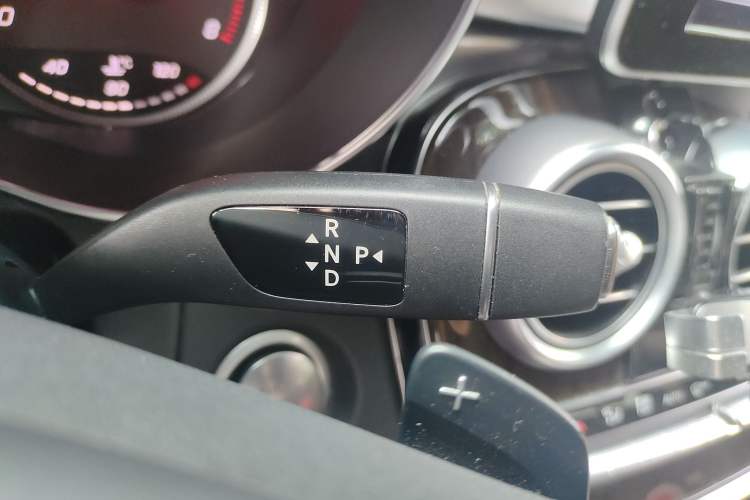 Used Mercedes-Benz GLC 2018 Facelifted GLC 260 4MATIC Dynamic Edition
