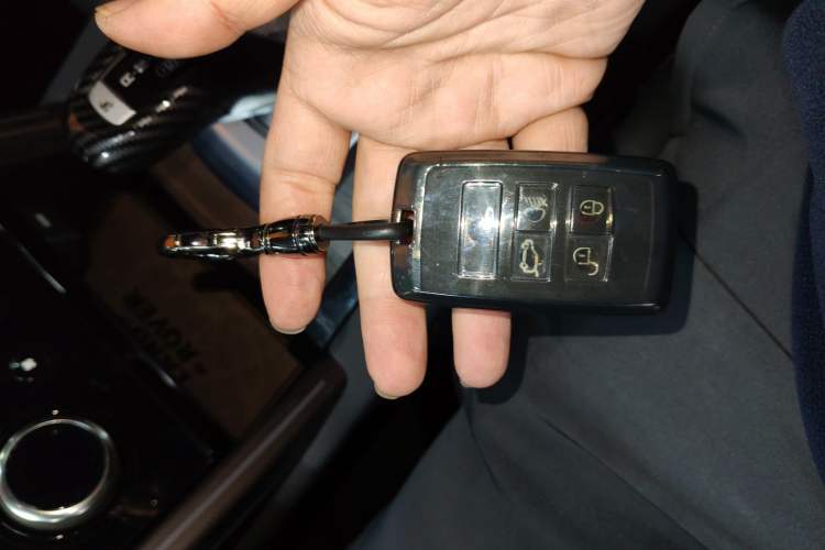 Used Land Rover Discovery Sport New Energy 2022 P300e Performance Tech Edition
