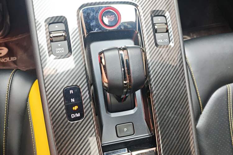 Used GAC Trumpchi EMPOW 2021 270T DCT J16 Version Gear Lever