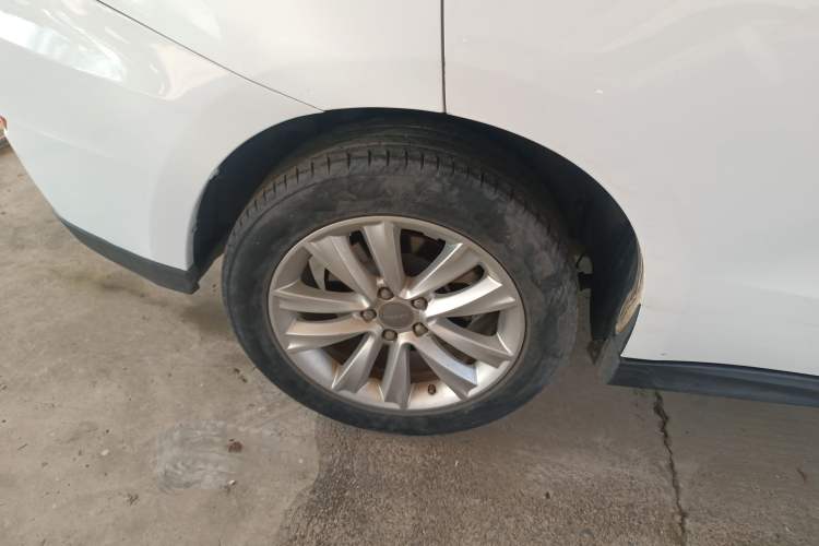 Used Haval H2 2014 1.5T Manual Two-Wheel Drive Elite Edition Right Rear Wheel Hub