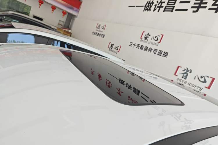 Used GAC Trumpchi E8 2024 Honor Series 2.0L Honor Edition Roof