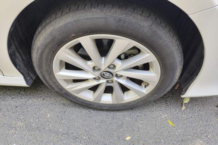 Used Toyota Camry 2023 2.0G Luxury Edition