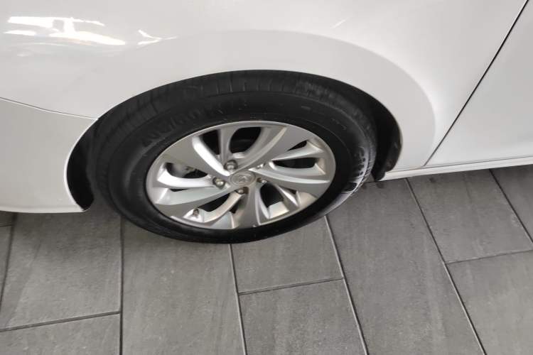 Used CHANGAN Raeton CC 2018 1.5T Automatic Elegant Starry Edition China V Standard
