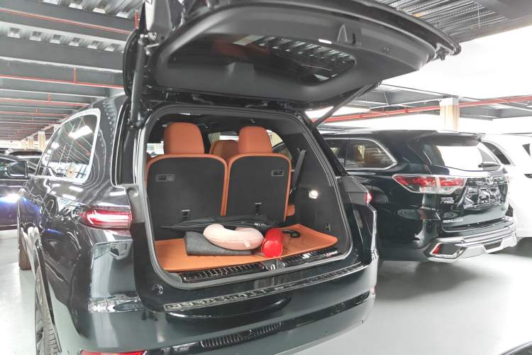 Used Li Auto L9 2024 Ultra Model Trunk