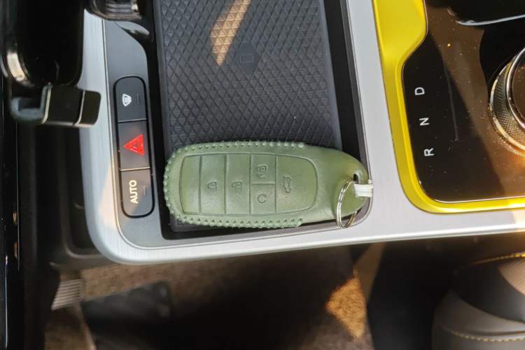 Used AION Y 2022 70 Tech Edition Lithium Iron Phosphate Vehicle Key