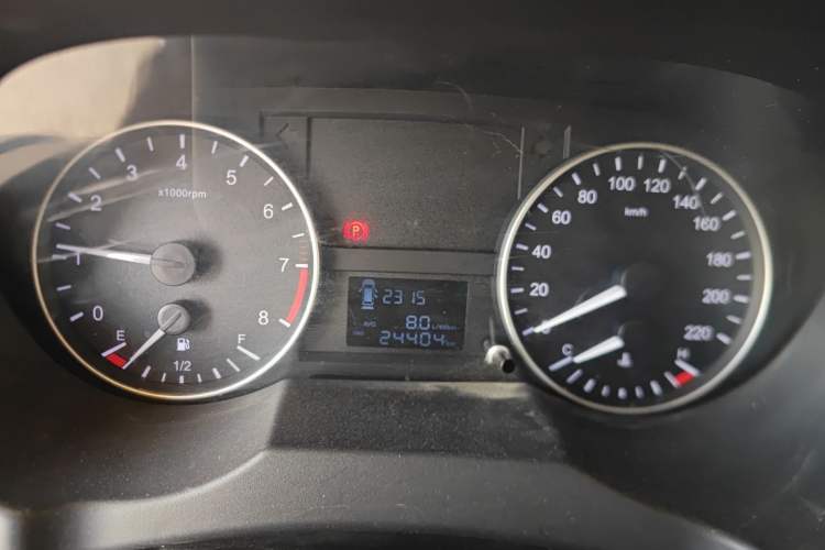 Used JAC Refine M3 2019 PLUS Maker Edition 1.8L Luxury Smart Model with 9 Seats Instrument Cluster