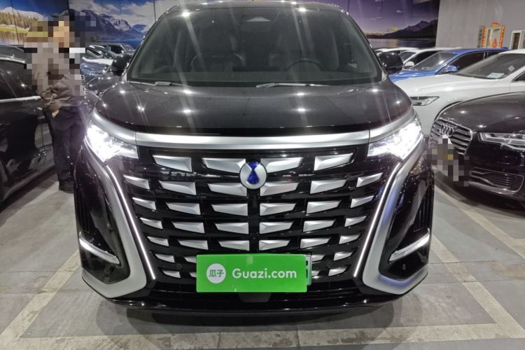 Used Denza D9 2022 DM-i 970 Four-Wheel Drive Prestige Model