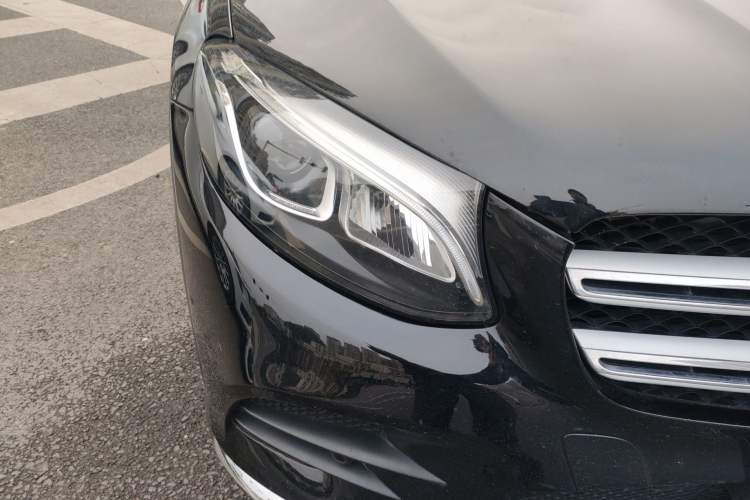 Used Mercedes-Benz GLC 2019 GLC 260 L 4MATIC Dynamic Model
