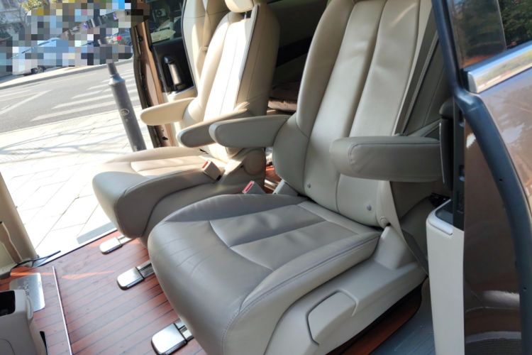 Used Buick GL8 2020 Land Business Class 652T Luxury Model
