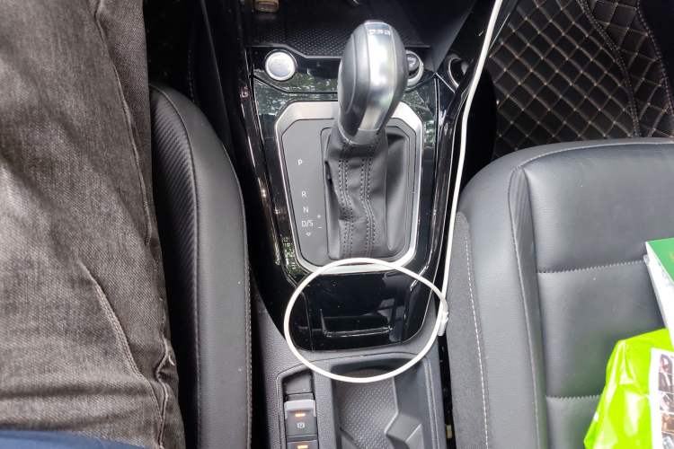 Used Volkswagen T-ROC 2020 280TSI DSG Two-Wheel Drive Comfort Version