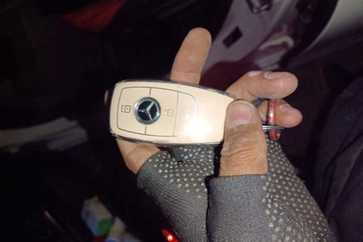 Used Mercedes-Benz B-Class 2021 B 200 Sport Edition Vehicle Key