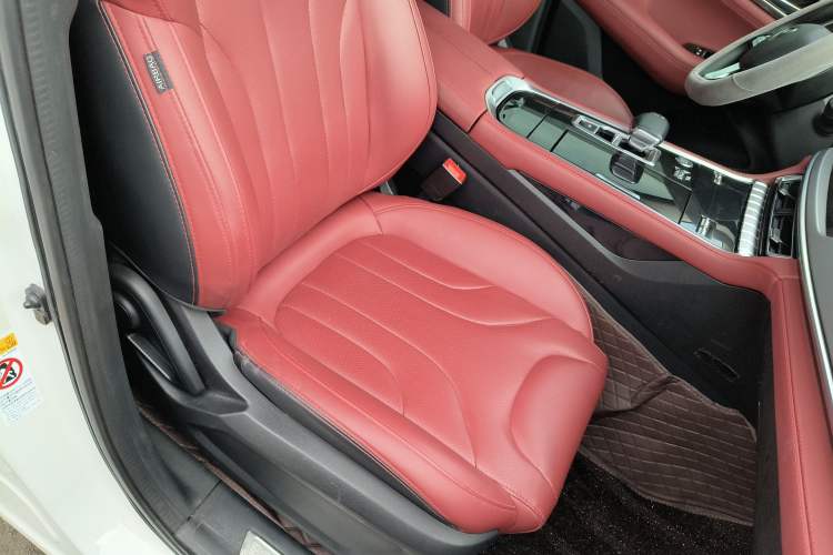 Used Changan CS85 COUPE 2019 1.5T DCT Version China VI Standard
