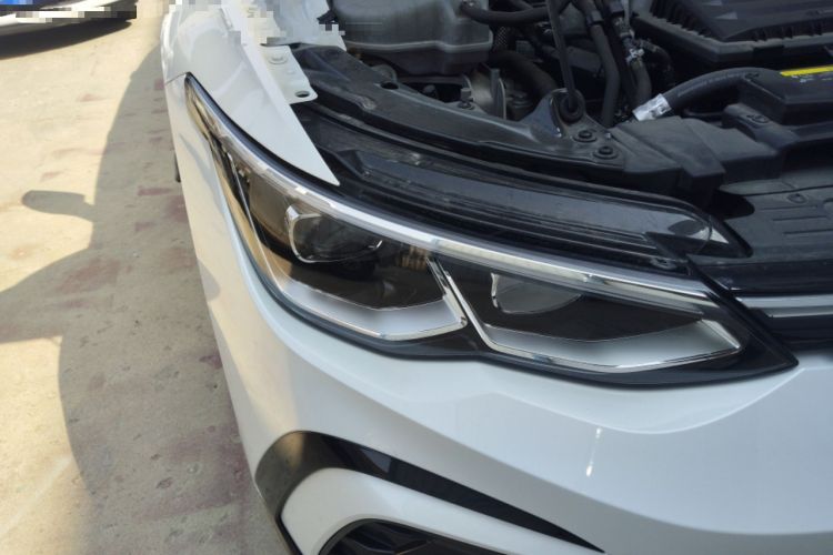 Used Volkswagen Golf 2023 Facelift 280TSI DSG R-Line Lite