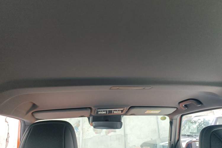 Used iCAR V23 2026 Model V23S 501 Four-Wheel Drive Peak Performance Edition Headliner