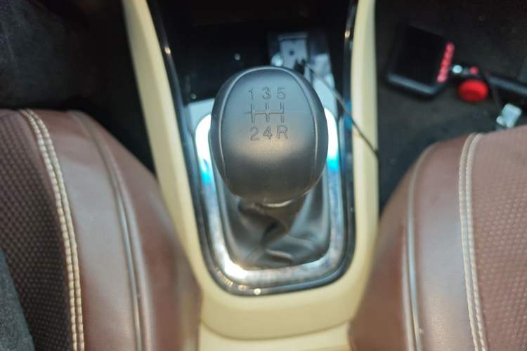 Used Chery E3 2013 1.5L Manual ZhiShang Model
