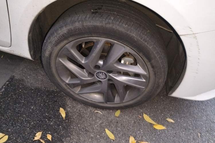 Used BYD Qin New Energy 2019 High-Range Luxury Model