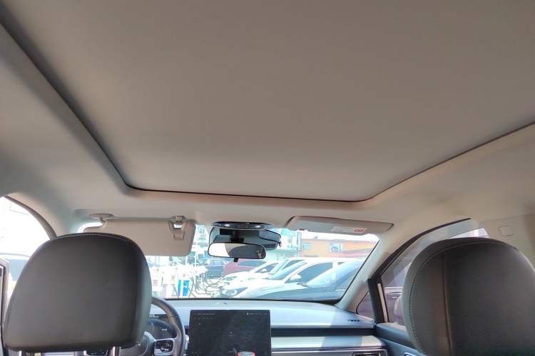 Used AION Y 2023 Younger Star Edition
