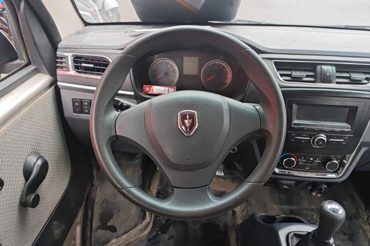 Used Jinbei Hiace X30 2018 1.3L Standard Edition DLCG12