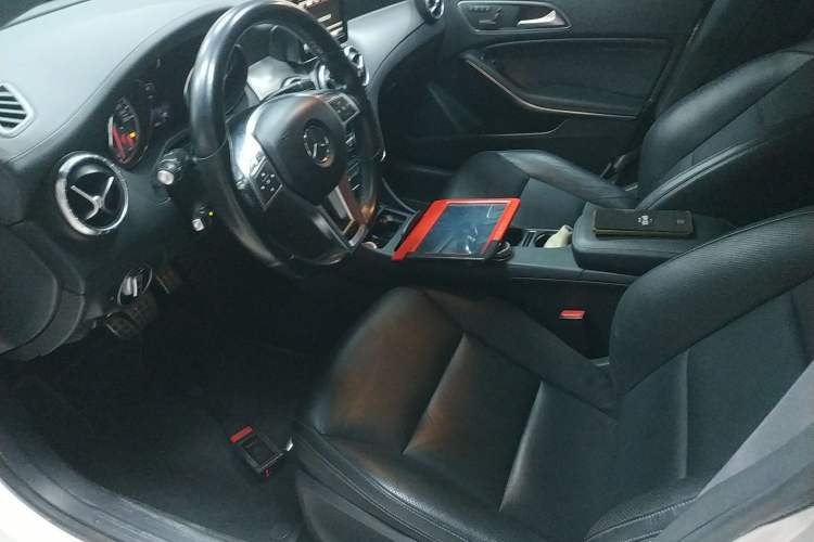 Used Mercedes-Benz CLA 2014 CLA 260 4MATIC