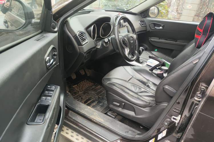 Used GAC Trumpchi GS5 2014 2.0L Manual Two-Wheel Drive Anniversary Value Edition