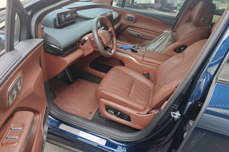 Used Hyptec HL 2025 700 Ultra Six-Seater All-Wheel-Drive LiDAR Version
