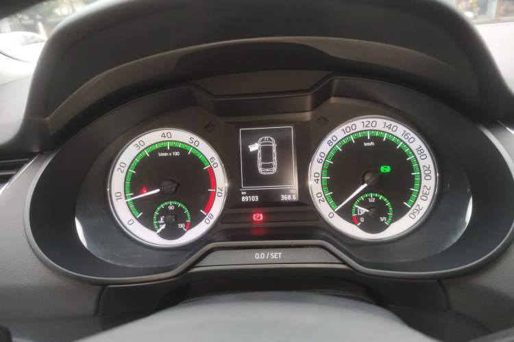 Used Skoda Octavia 2019 TSI280 DSG Luxury Edition Station Wagon China VI Standard
