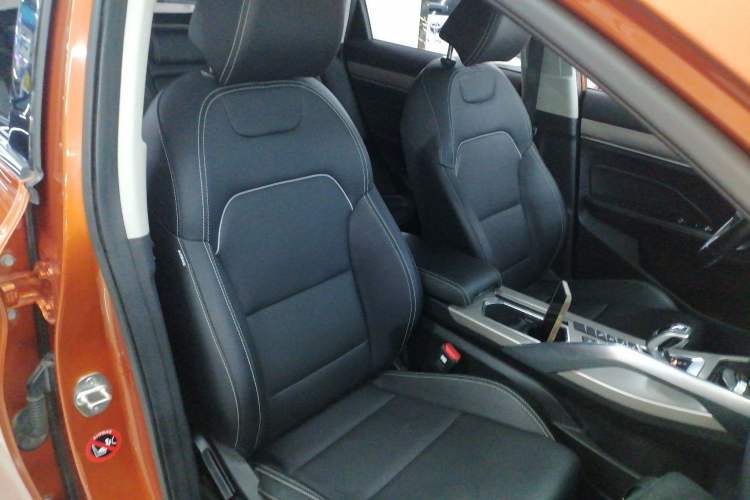 Used Geely Auto Coolray 2019 260T DCT Knight China V Standard
