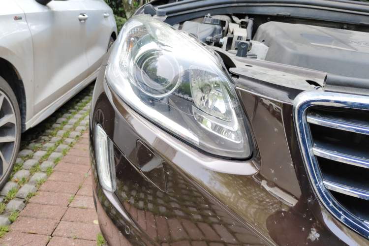 Used Volvo XC60 2017 T5 Smart Upgrade Edition Right Front Headlight