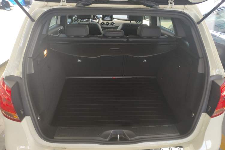 Used Mercedes-Benz B-Class 2019 B 200 Sport Edition