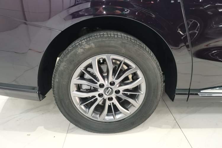 Used Bestune M9 2023 2.0T Ultimate Edition
