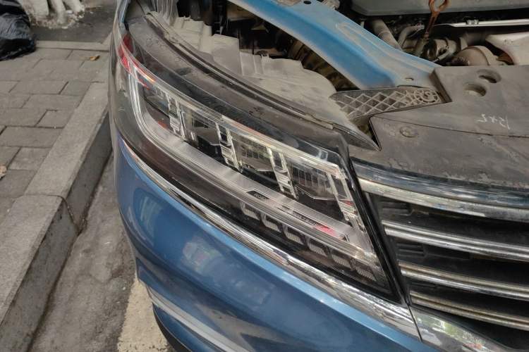 Used Roewe RX5 2016 30T Four-Wheel Drive Automatic Internet Smart Luxury Edition
