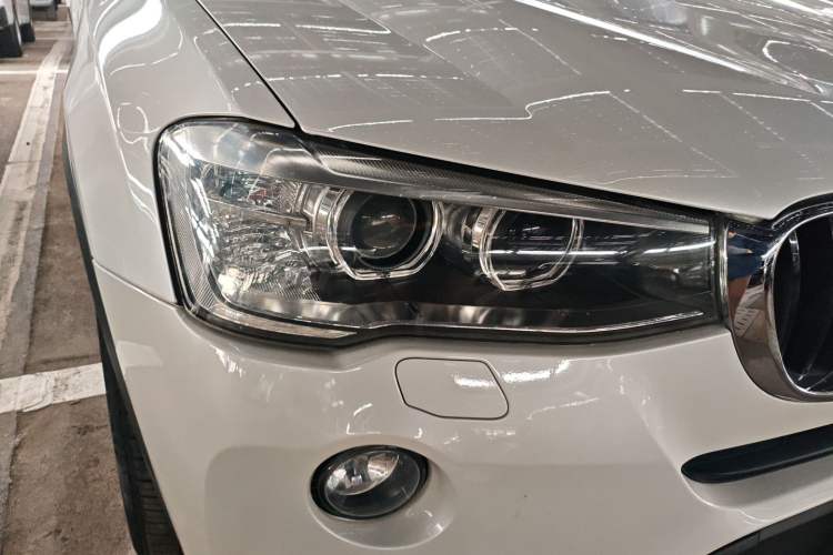 Used BMW X3 2016 sDrive20i Right Front Headlight