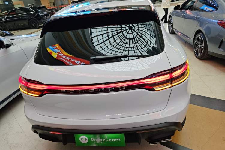 Used Porsche Macan 2022 Macan 2.0T
