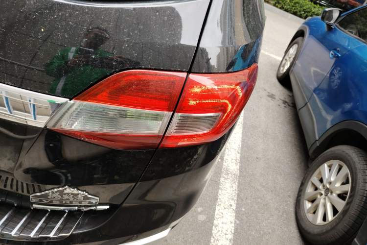 Used Ford Everest 2017 2.0T Gasoline Automatic 4x4 Luxury Edition 5 Seats
