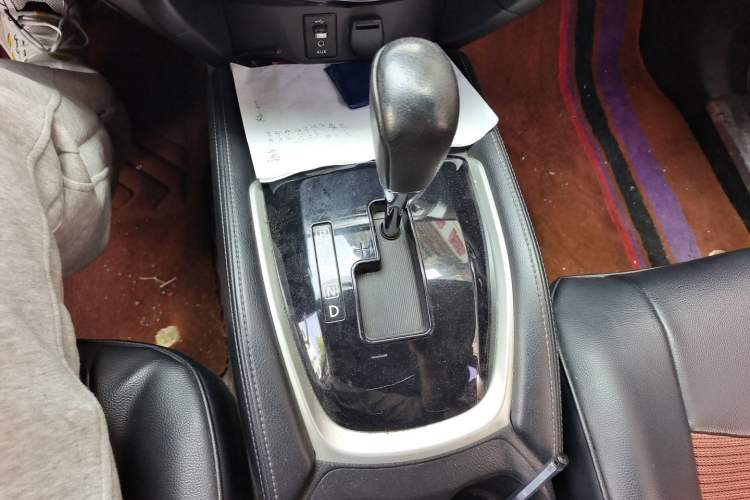 Used Nissan X-Trail 2014 2.0L CVT Smart Edition 2WD
