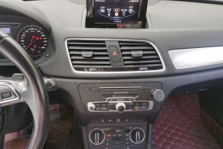 Used Audi Q3 2016 30 TFSI Fashion Model
