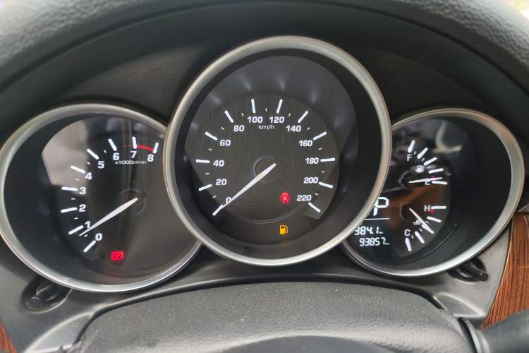 Used Zotye SR9 2017 2.0T Automatic Ultimate Light Edition
