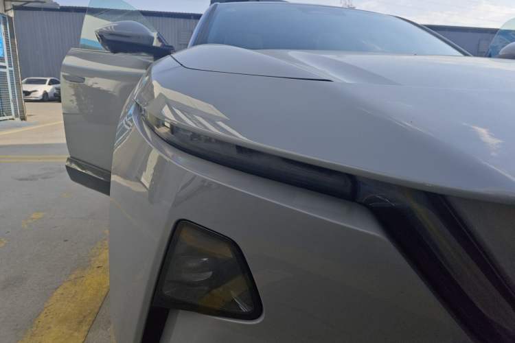 Used Mazda EZ-60 2025 Model Range-Extended 200 Max