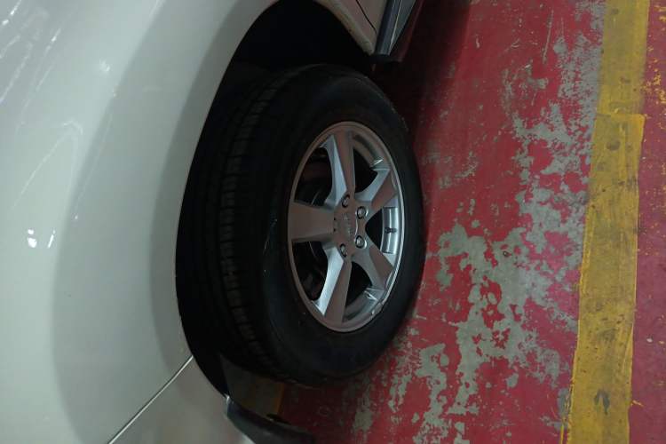 Used BYD S6 2013 Platinum Edition 2.0L Manual Elite Model