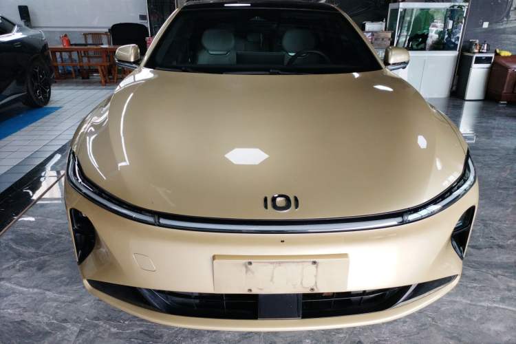 Used CHANGAN NEVO A07 2023 Range-Extended 200 Max Front