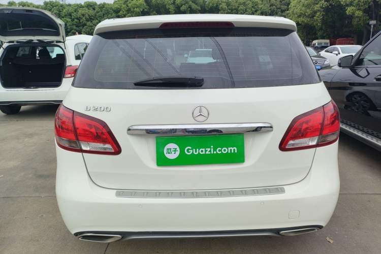 Used Mercedes-Benz B-Class 2017 B 200 Sport Edition
