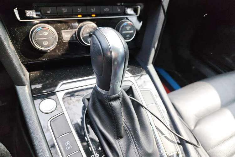 Used Volkswagen Magotan 2019 330TSI DSG Luxury Model China V Standard
