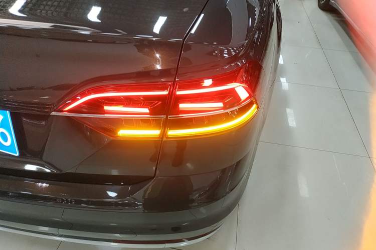 Used Volkswagen Phideon 2016 480 V6 4x4 Executive Flagship Edition
